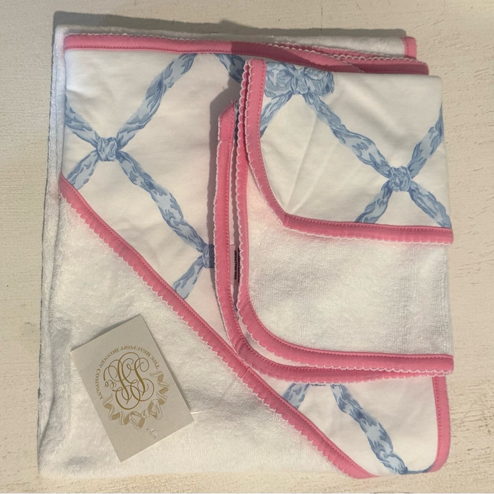 TBBC The Rub-A-Dub Gift Set Belle Meade Bow Park city periwinkle.